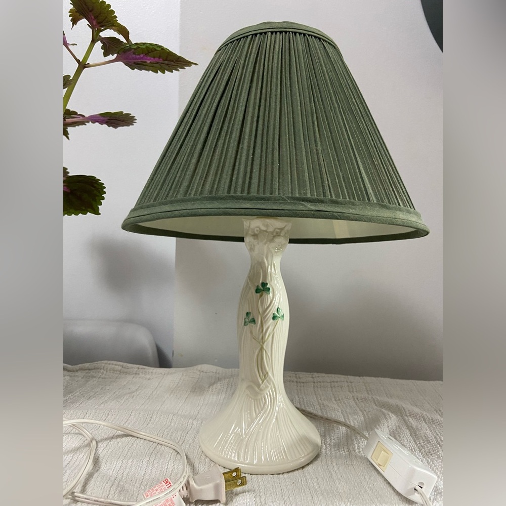 Belleek Cream and Green Lantern Accent